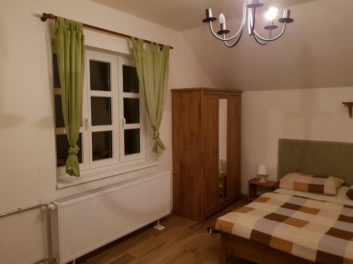 Drevenica Spanka Špania Dolina Exterior foto